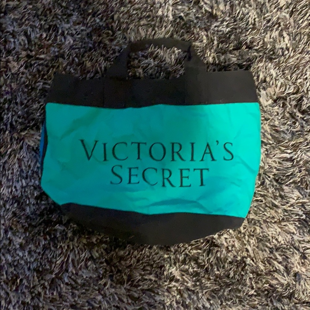VICTORIAS SECRET BEACH TOTE
